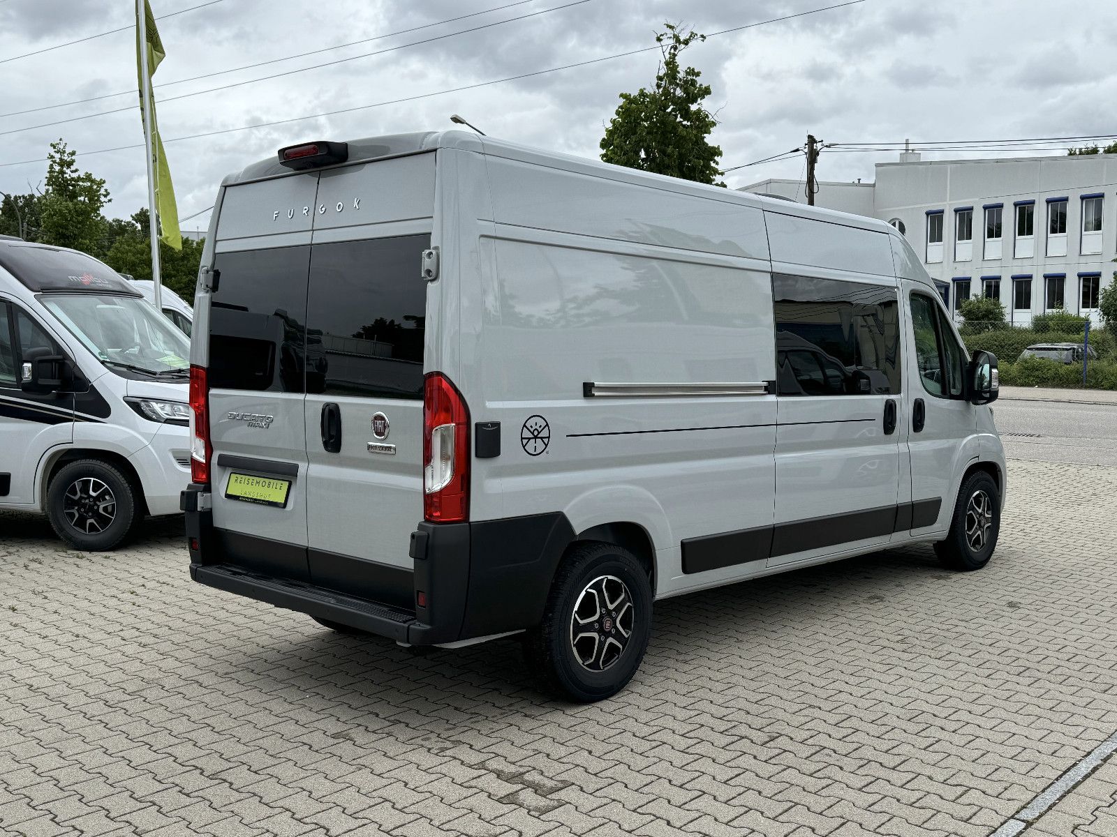 Fahrzeugabbildung Fiat Ducato - Furgok "Landsberg" 600.44.1.LF