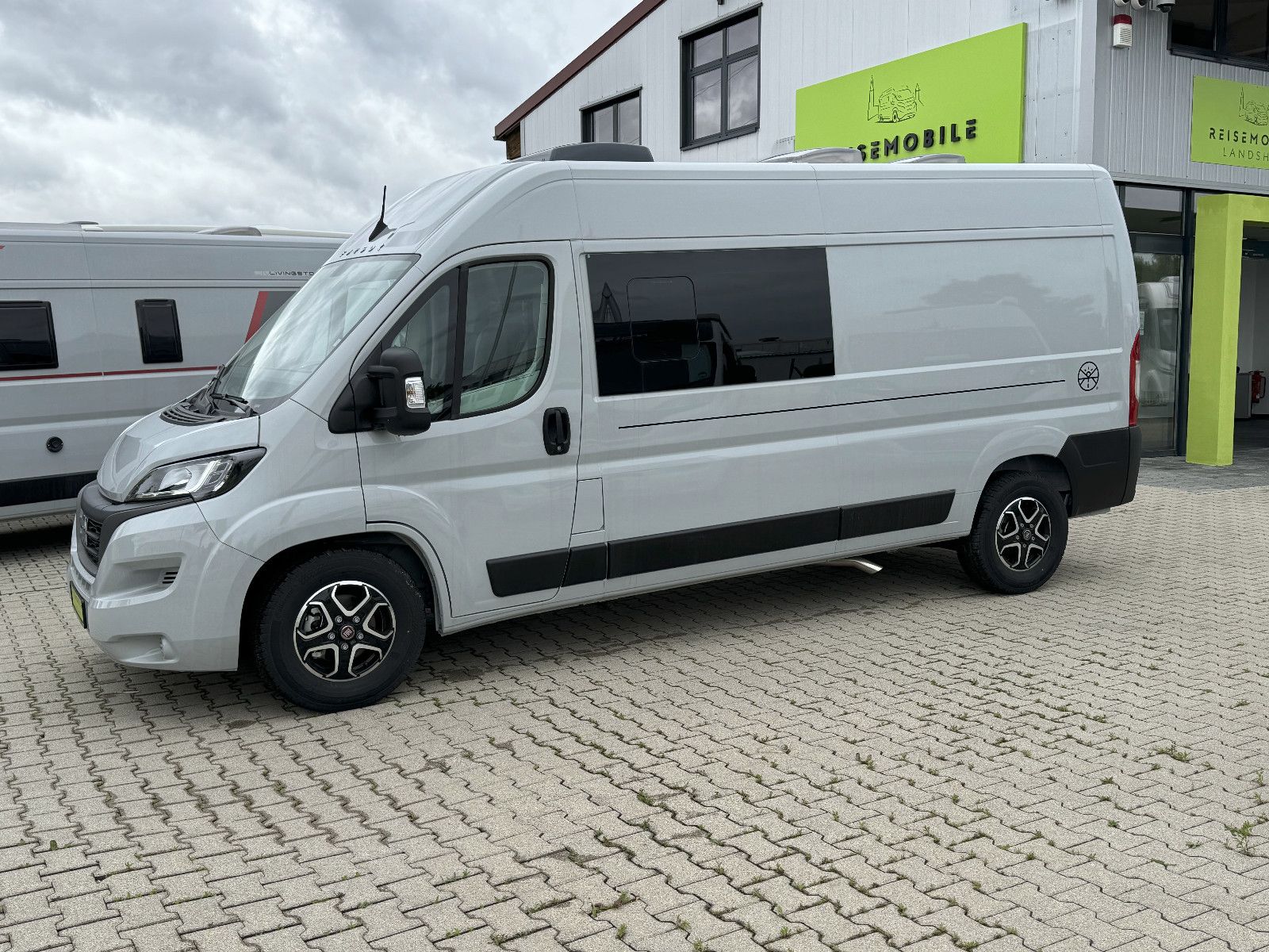 Fahrzeugabbildung Fiat Ducato - Furgok "Landsberg" 600.44.1.LF