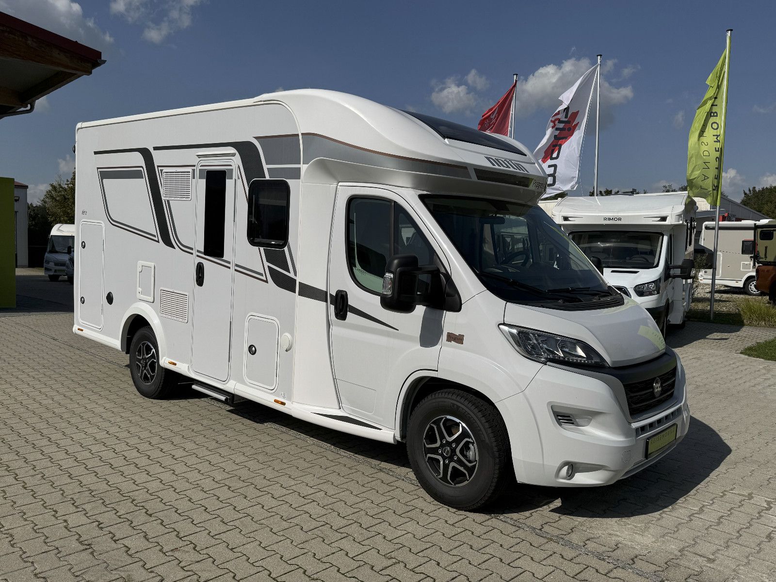 Fahrzeugabbildung Fiat Notin Vera (4,4t, Heavy Paket, AHK, Automatik)