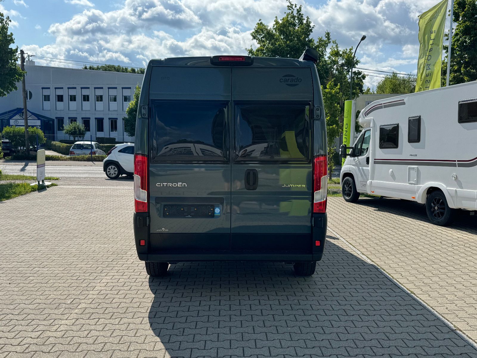 Fahrzeugabbildung Carado CV602 Pro [Navigation, Markise, uvm.]