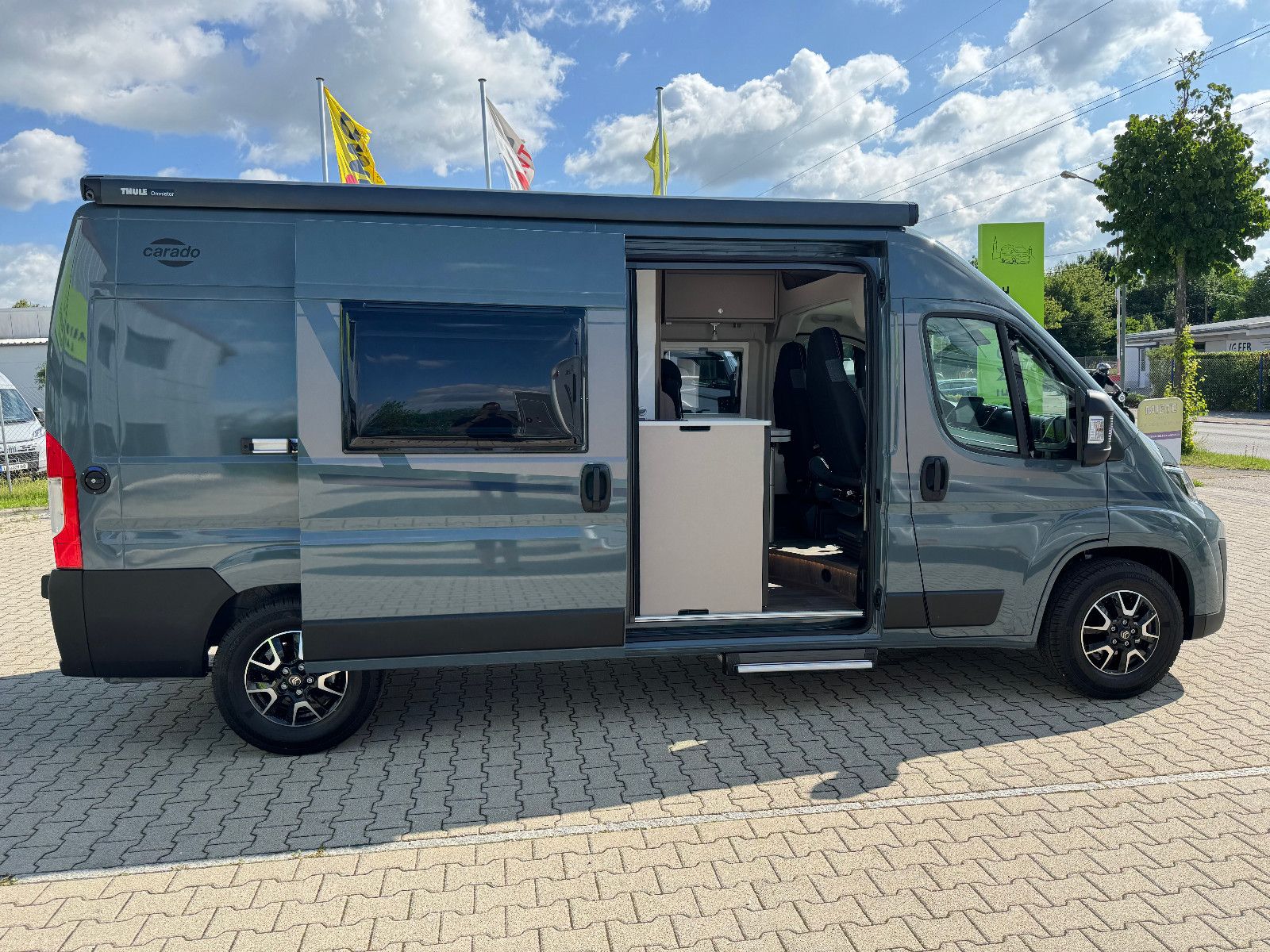 Fahrzeugabbildung Carado CV602 Pro [Navigation, Markise, uvm.]