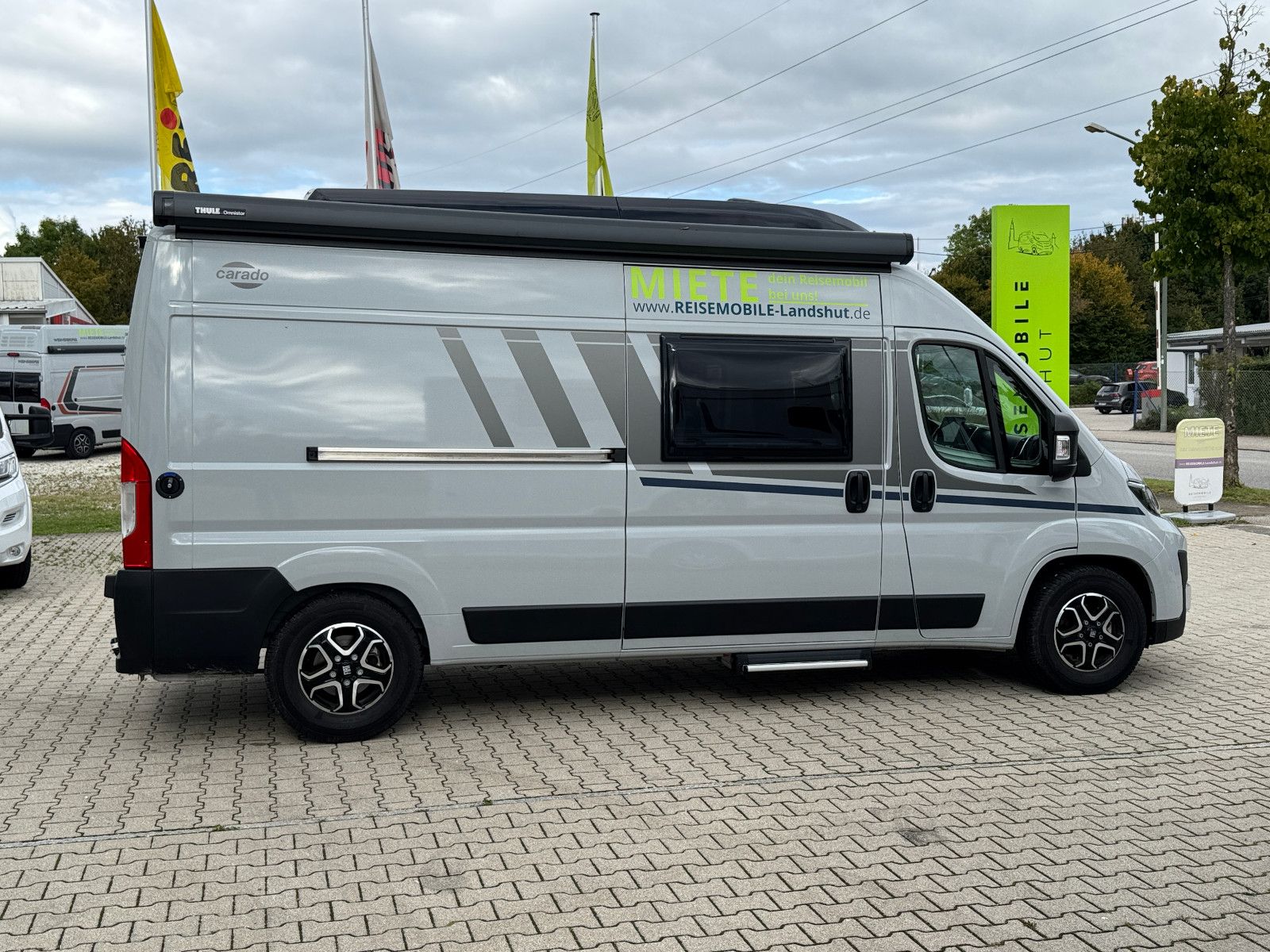 Fahrzeugabbildung Carado CV600 Pro (Aufstelldach, Navi, AHK, Kamera)