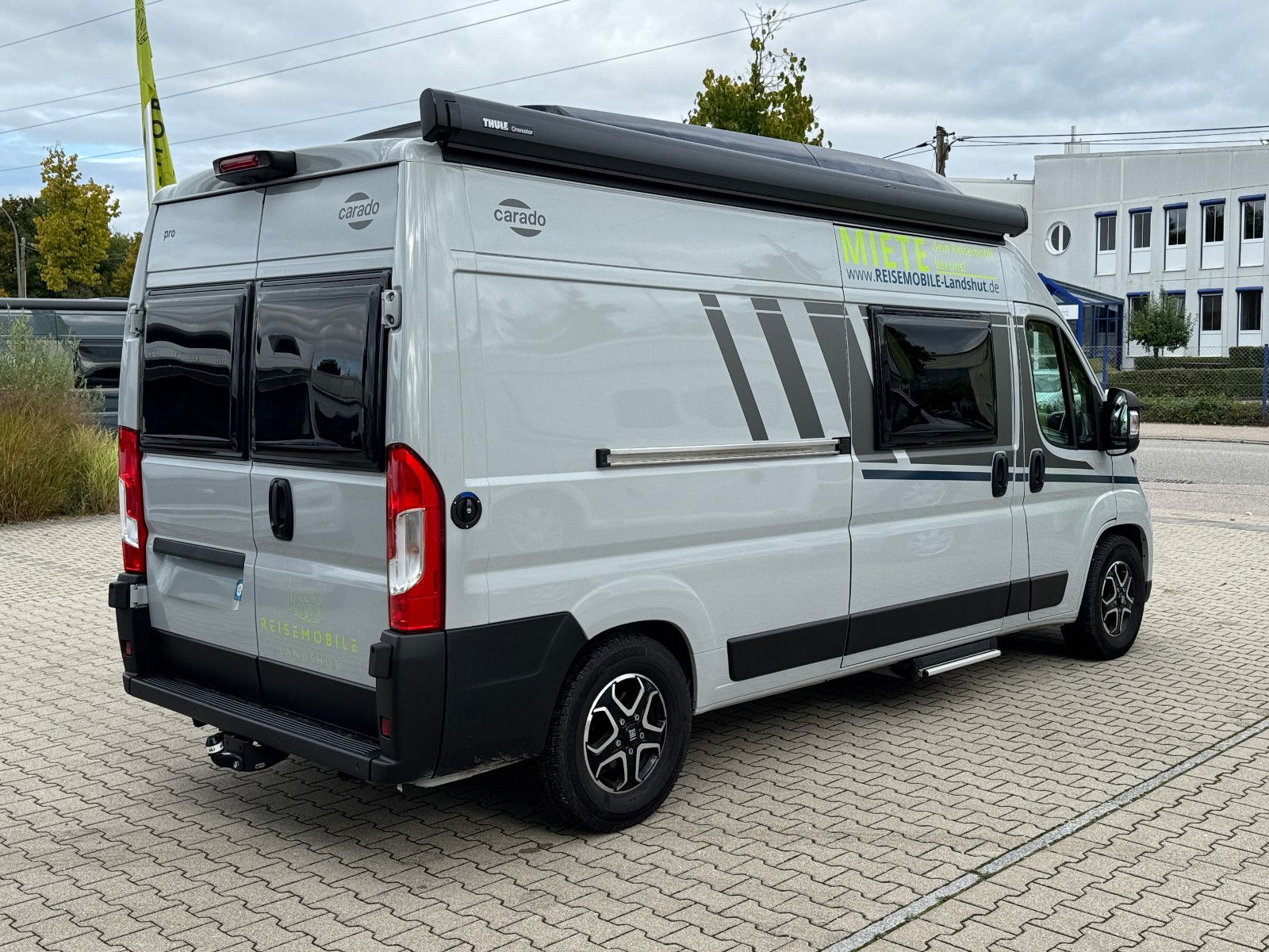 Fahrzeugabbildung Carado CV600 Pro (Aufstelldach, Navi, AHK, Kamera)