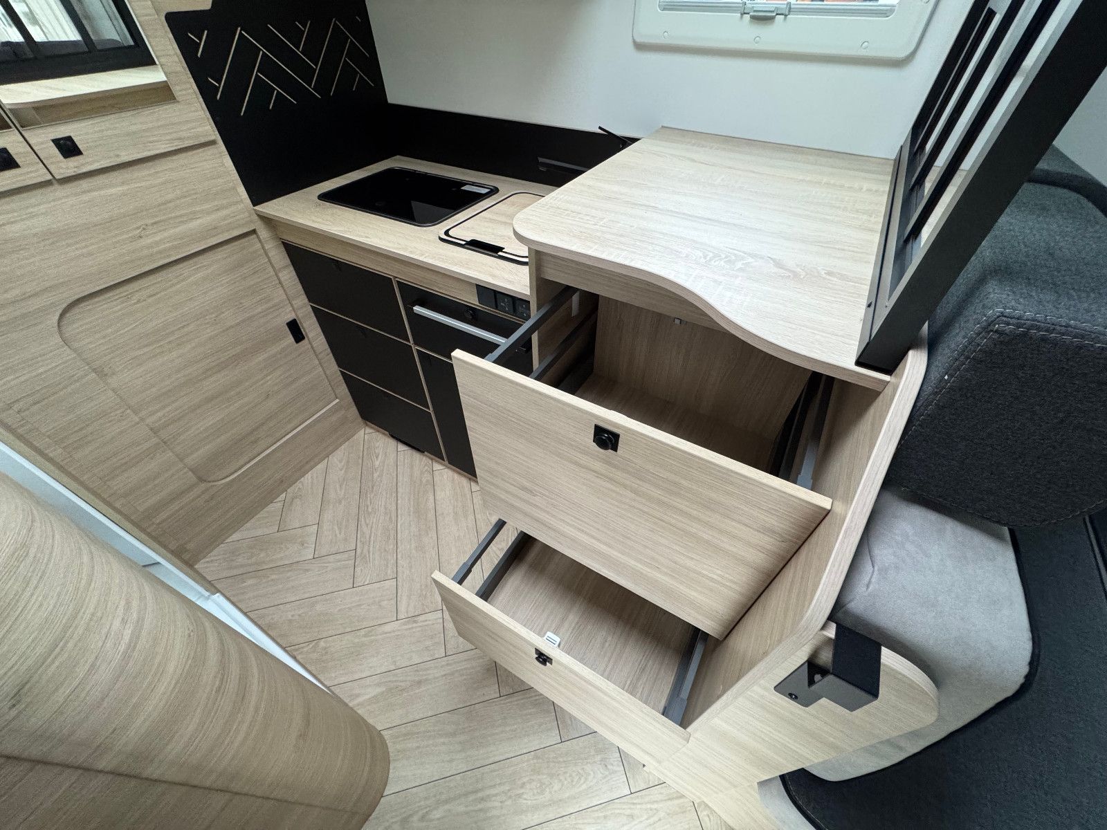 Fahrzeugabbildung Challenger 240 Etape Edition (Automatik)