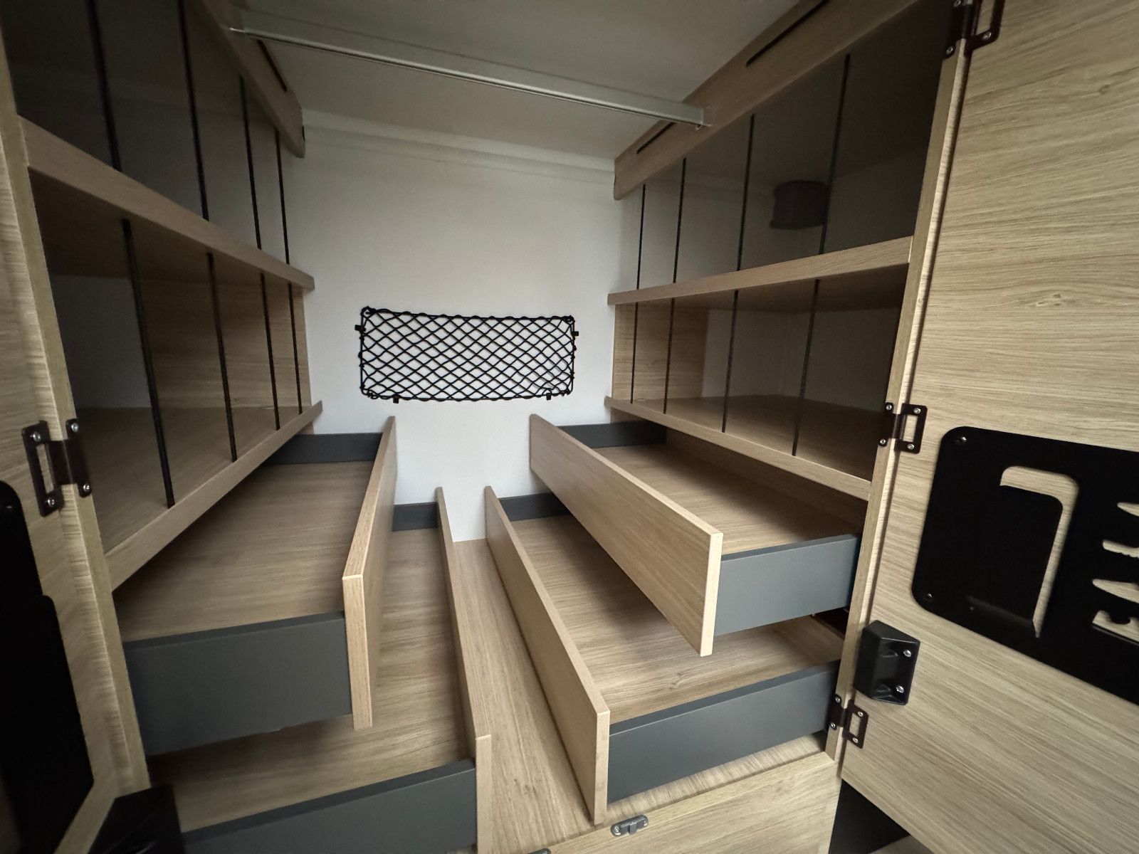 Fahrzeugabbildung Challenger 240 Etape Edition (Automatik)