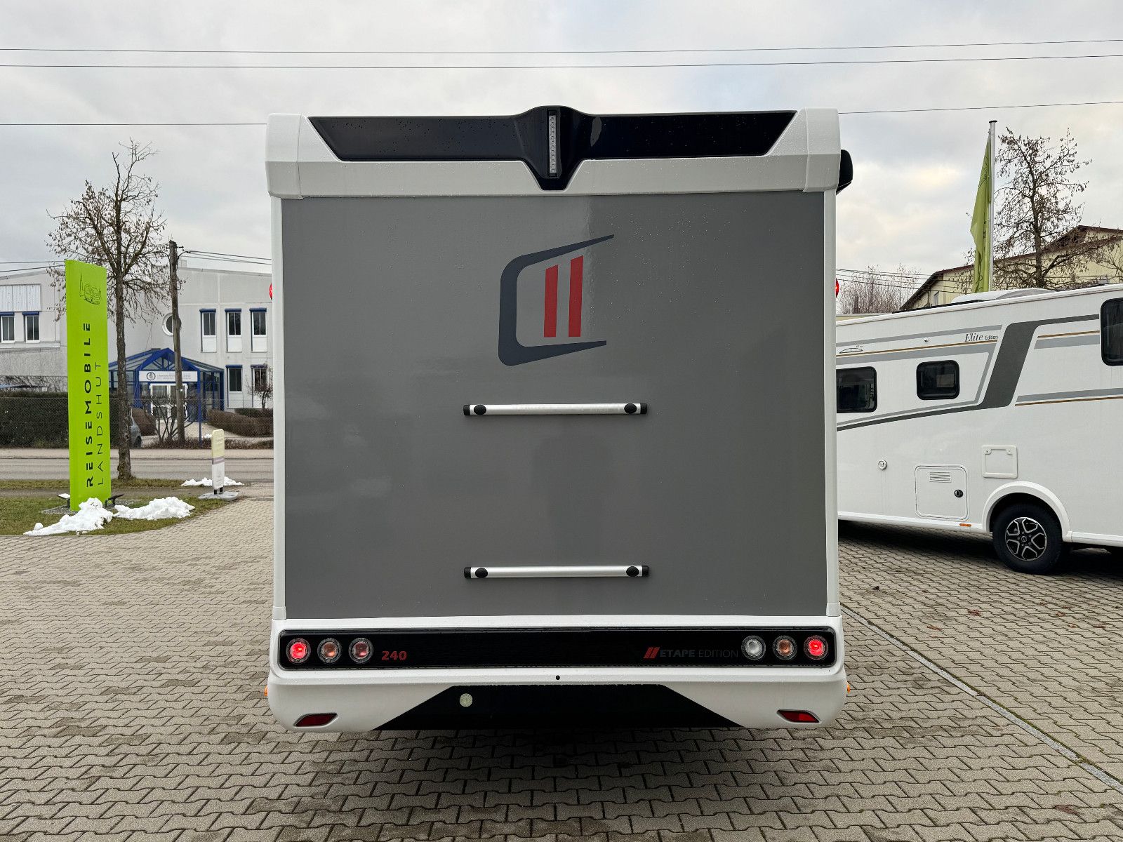 Fahrzeugabbildung Challenger 240 Etape Edition (Automatik)