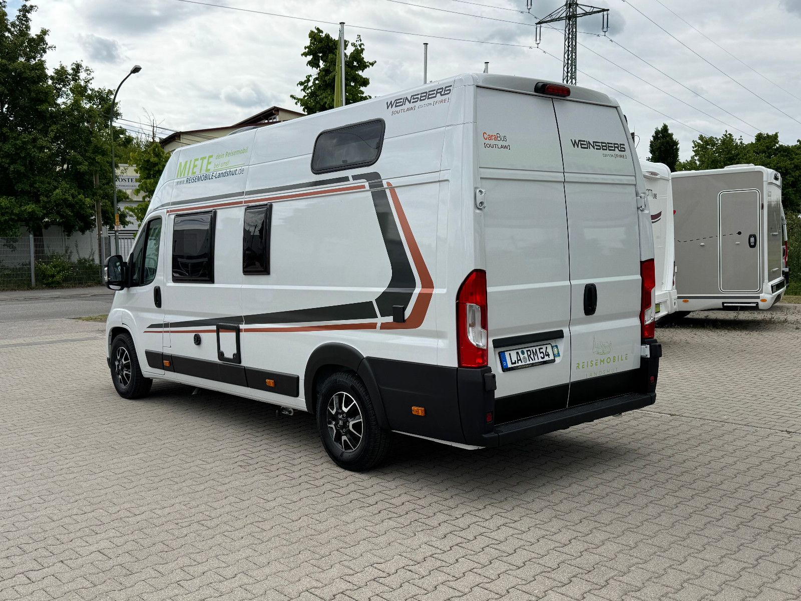 Fahrzeugabbildung Weinsberg CaraBus 630 MEG [OUTLAW] (Motorradgarage)